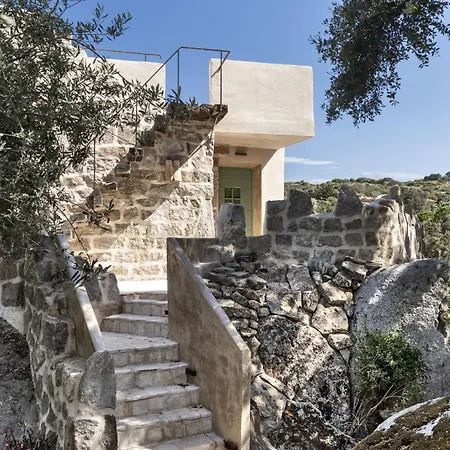 Gallicantu Stazzo Retreat ホテル